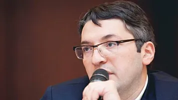 Tamerlan Rüstəmov: "Ani ödənişlərdə fırıldaqçılıq risklərinin artması gözləniləndir"