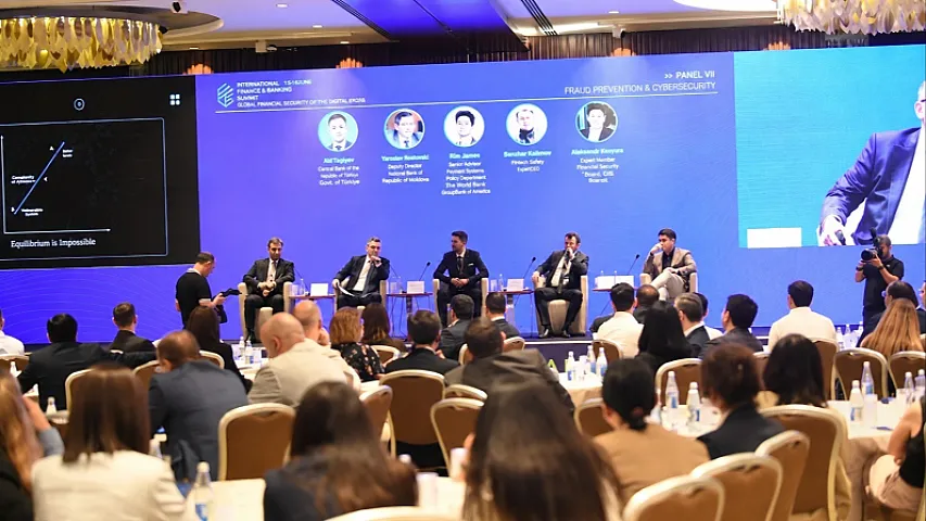 Mərkəzi Bank rəsmisi: "Ölkədaxili dələduzluq əməliyyatlarında məbləğ, ölkəxarici əməliyyatlarda isə say üstünlük təşkil edir" 