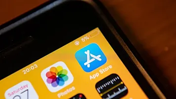 "Apple" abunəlik sistemini kökündən dəyişir