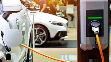 Elektromobil idxalına çəkilən xərc 13,4 milyon dollar azalıb