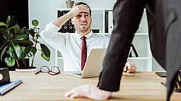 Эксперт: плохой руководитель может разрушить карьеру сотрудника
