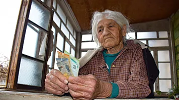 Со следующей недели пенсионный возраст женщин будет повышен до 65 ле