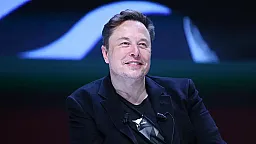 Акции SpaceX резко обвалились: Илон Маск потерял 350 миллиардов долларов