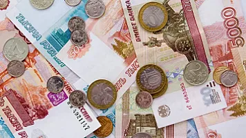 İlin ilk yarısında rusiyalı milyarderlər 4,8 milyard dollar qazanıblar