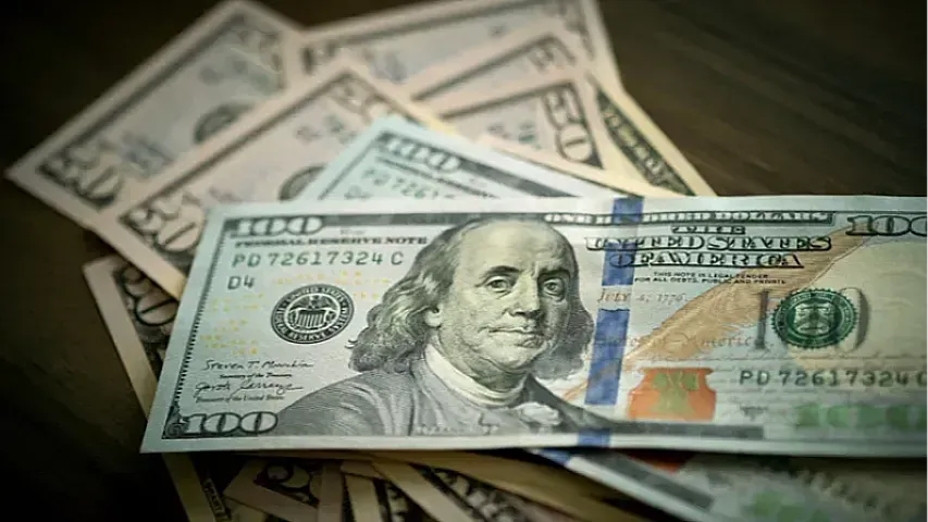 Mərkəzi Bankın beynəlxalq ehtiyatları 1,6 milyard manat artıb