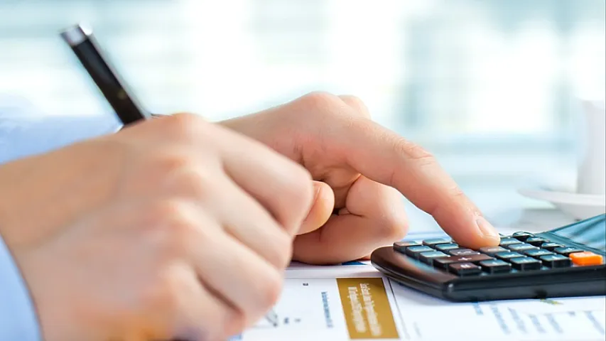 Banklara və BOKT-lara xalis tələblər 21,8% azalıb