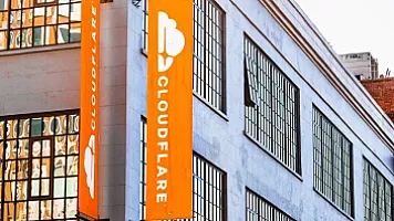 İnternet balansı dəyişir: "Cloudflare" Al botlarını standart olaraq bloklayacaq
