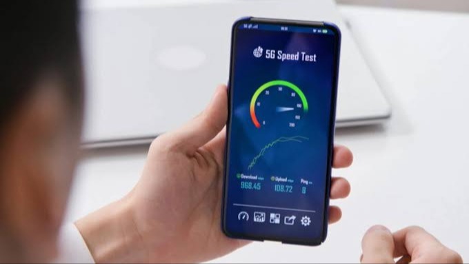 Azərbaycan mobil internet sürətinə görə 5 pillə irəlilədi