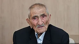 100 yaşlı neftçi Məsməli Mustafayev: 16 yaşından işləməyə başlayıb 
