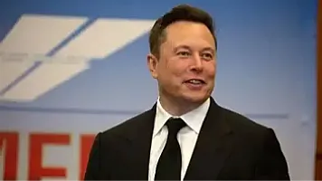 Elon Mask bir gündə 19 milyard dollar itirdi, amma yenə də dünyanın ən varlı insanıdır