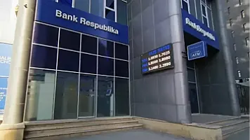 "Bank Respublika"nın müştərilərə verdiyi kreditlər 1,7 milyard manatı ötüb