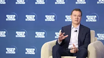 "Yahoo" CEO-su: "Pizza restoranında işləyirdim, biznes haqqında heç nə bilmirdim"
