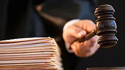 Ləğv prosesində olan banklarla bağlı məhkəmə işlərinin sayı 1800-ü ötüb