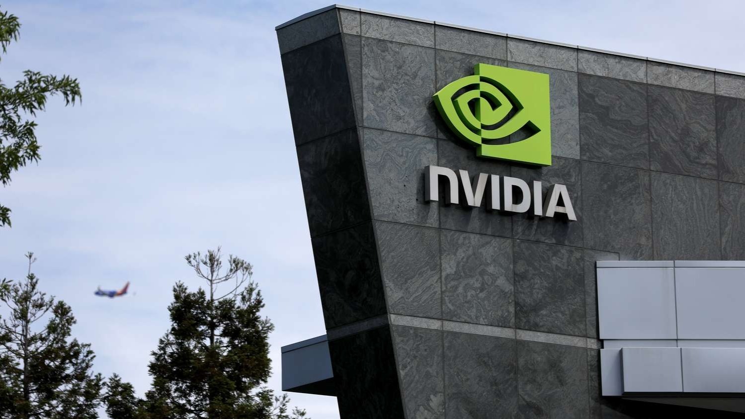 Nvidia и SK Group объявили о стратегическом партнёрстве в сфере ИИ