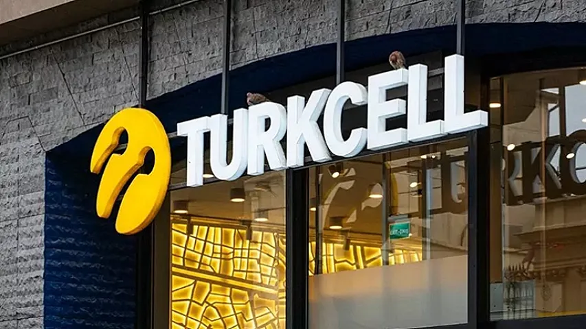 "Turkcell" Ukraynadakı şirkətlərini 538 dollara satdı
