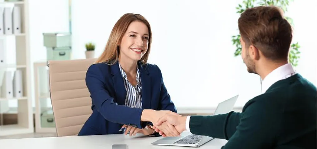 "AZERA Holding" işçi axtarır - Maaş 2500