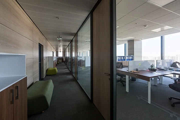 Bakıda plazalarda ofis kirayəsi neçəyədir? - QİYMƏTLƏR