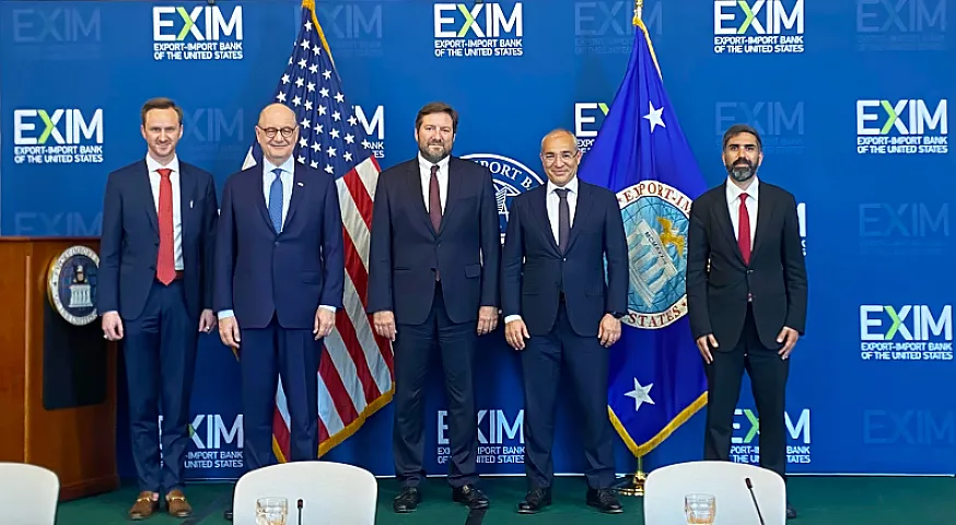 Nazir  “SpaceX”in rəhbər vəzifəli şəxsləri ilə görüşdü