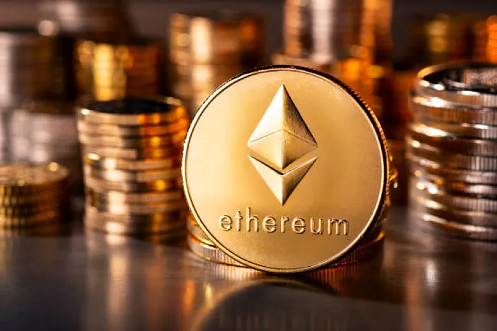 "Ethereum" sürətlə yüksəlir