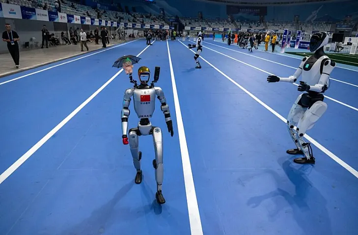 Dünyanın ilk insan robot olimpiya oyunları tamamlandı