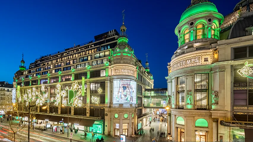 Qazlı içkidən Parisə qədər alış-veriş edə biləcəyiniz valyuta 