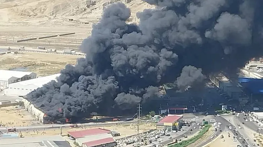 Yanğında sahibkarlara dəymiş ziyanı kim ödəyəcək?