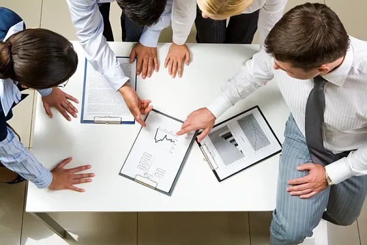 “Səhvləri toplayır, təcrübəni bölüşürlər” - Onlar kimdir?