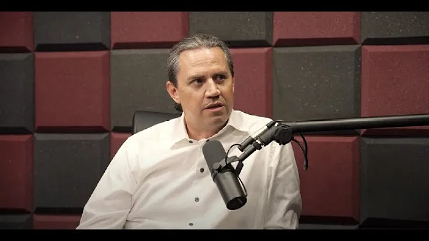 Əvvəl qab yudu, indi 320 restoranın sahibidir 