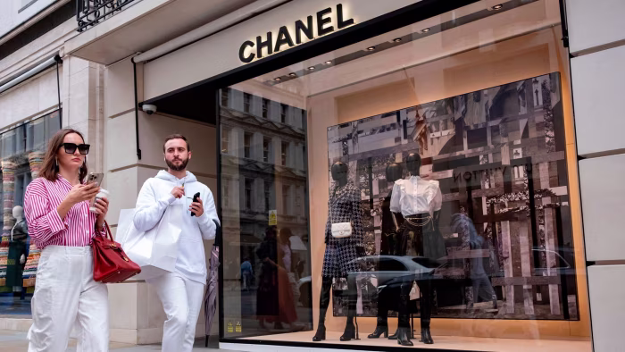 "Chanel" 37.9 milyard dollarla ən dəyərli geyim brendi seçildi