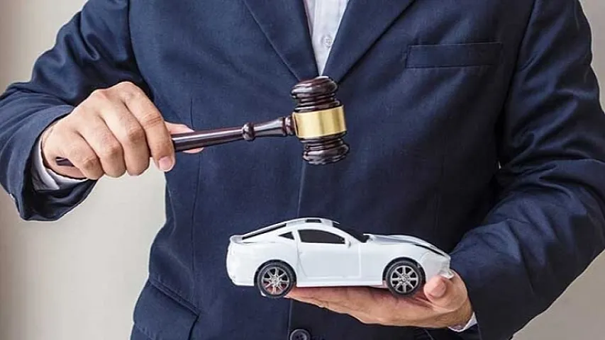 Ucuz avtomobillər satışa çıxarıldı - 1500 manatdan başlayır...