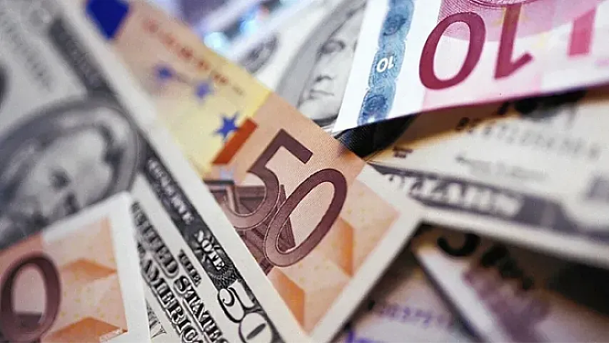 Avro və rubl ucuzlaşır