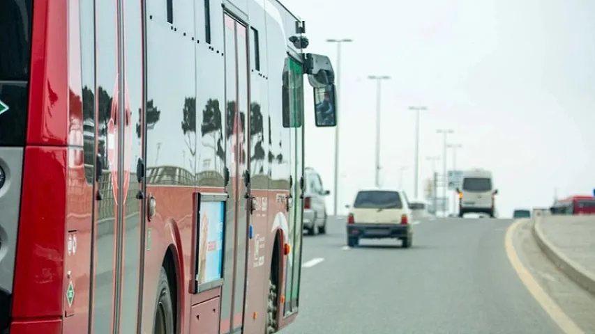 В Баку на маршруте №71 начали курсировать новые экологичные автобусы