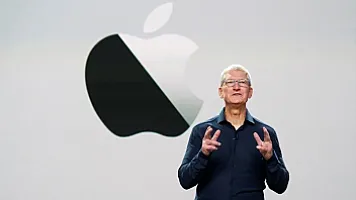 Məşhur milyarderlər "zirvədə olmaq" hissinin pis tərəfini açıqladı