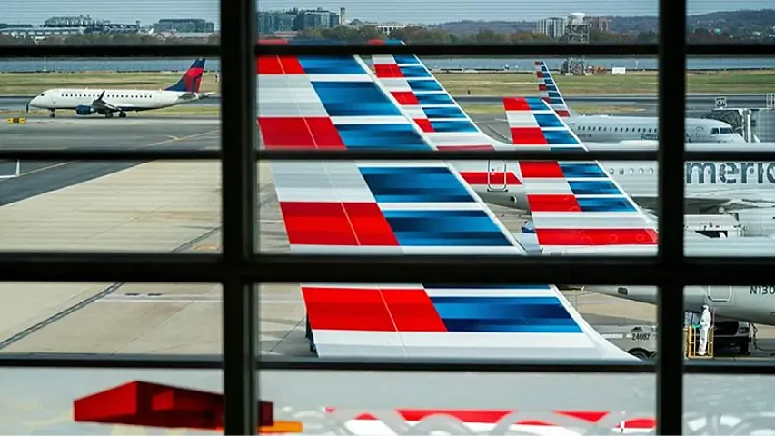 ABŞ-də şatdauna görə 10 mindən çox uçuş gecikdirilib