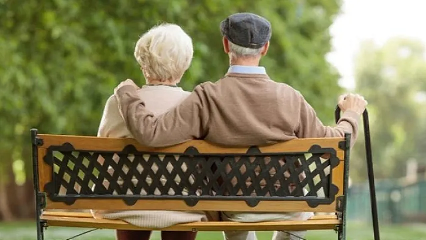 Son 16 ildə yaşa görə pensiya alanların sayı 146 min nəfər azalıb