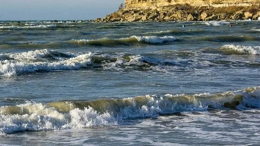 Xəzər dənizində su səviyyəsinin enməsinin 15-20 il davam edəcəyi gözlənilir - Coğrafiya İnstitutu