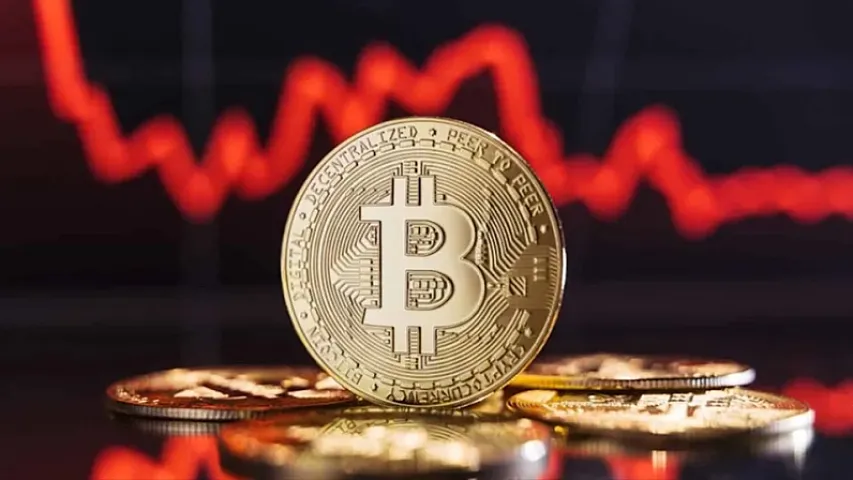 "Bitcoin" dörd həftədir dəyər itirir: qiymət hansı istiqamətə hərəkət edəcək?