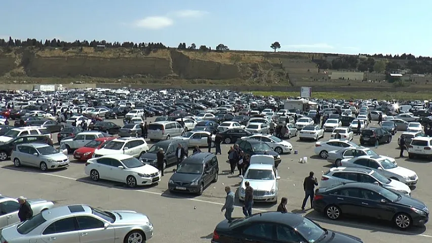 Maşın bazarının Ağdama köçürülməsi xəbərinə rəsmi açıqlama