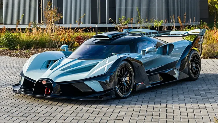 Sonuncu model "Bugatti Bolide" təqdim olundu