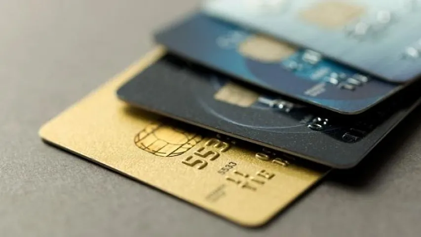 Hansı bank kartı qalığa daha çox faiz verir?