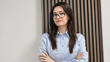 Bir dərs üçün Bakıdan Xankəndiyə 15 saat yol gedən müəllim