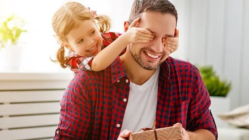 Azərbaycanda övladı yeni doğulan kişilərə ödənişli məzuniyyət verilə bilər