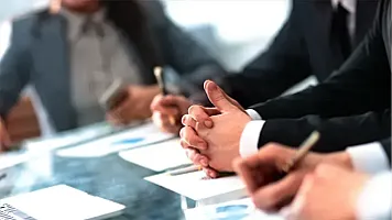 21 ildir fəaliyyət göstərən şirkət təsisçisini dəyişir