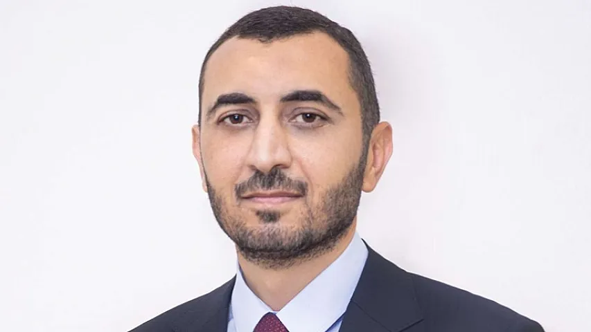 Zəka Mirzəyev iki müşavirini işdən çıxardı 