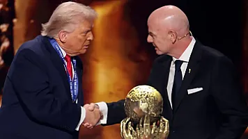Donald Tramp FIFA Sülh Mükafatına layiq görülüb