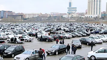 Azərbaycan avtomobil idxalını artırıb: Bəs ehtiyat hissələr bazarında vəziyyət necədir?