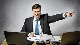 «Пиши заявление и увольняйся»: почему такая практика руководства считается незаконной?