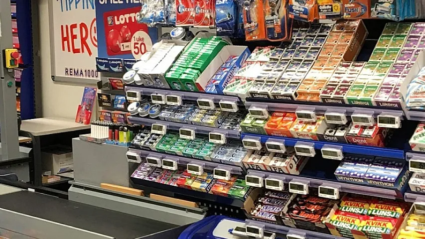 Секреты маркетинга: почему мы так часто покупаем у кассы