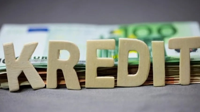 Bu 5 bank müştərilərə daha yüksək məbləğdə nağd kredit verir