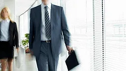 Государственная служба и военная служба: новые правила восстановления и учета стажа